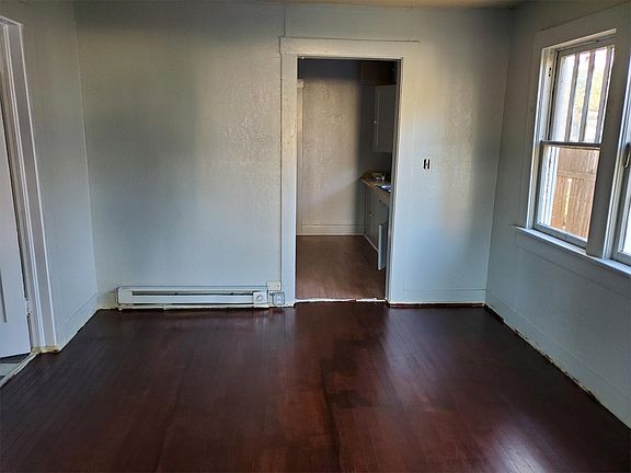 3rd image of 501 S Fairmont St APT B
