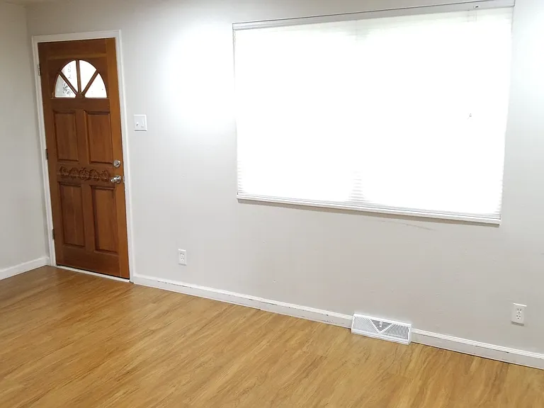 13959 E Bails Pl — Photo 3