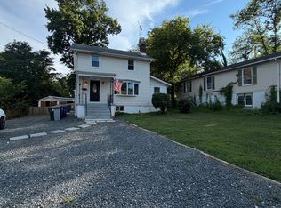 4905 Fox St, College Park, MD 20740