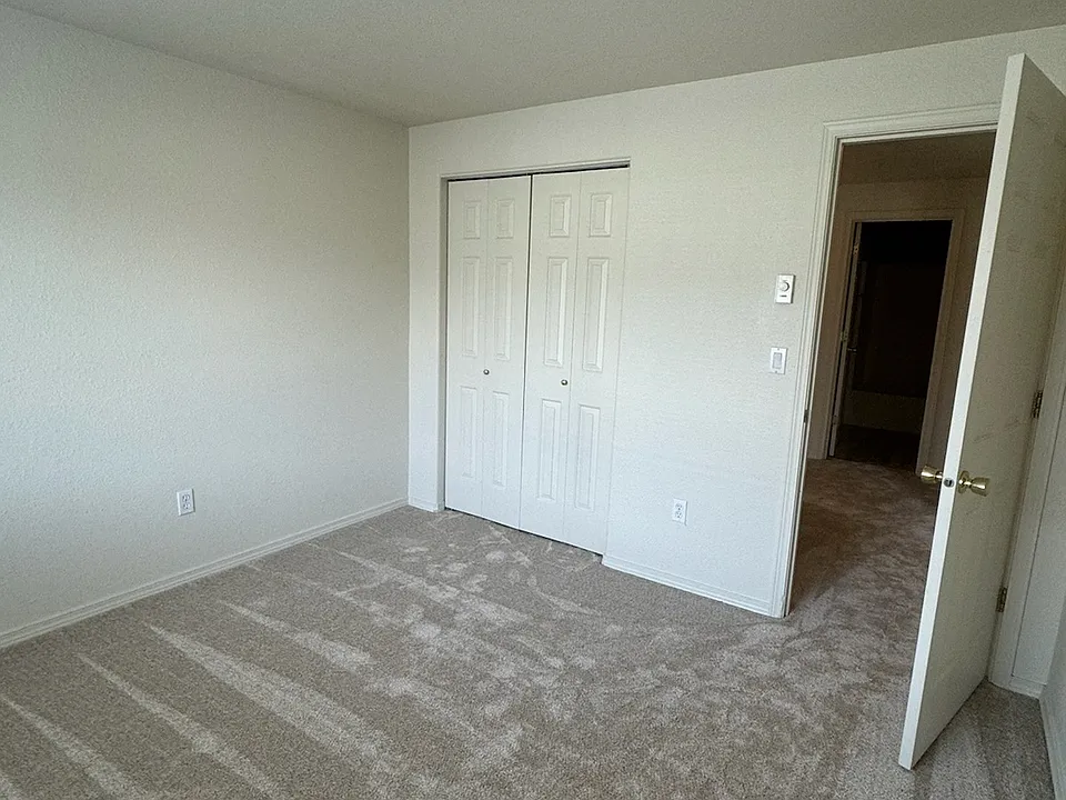 1997 SW Canyon Dr #1997