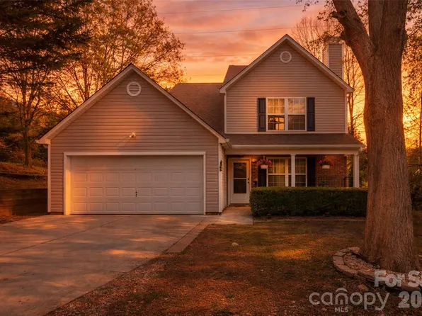 1604 Flagsworth Rd, Clover, SC 29710