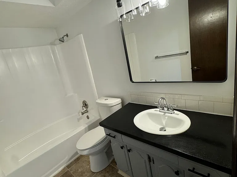 283 Canova Dr #283 — Photo 3