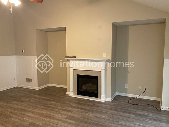 5th image of 3766 Pine Village Pl