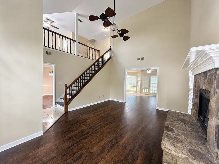 170 Pine Bridge Trl — Photo 3