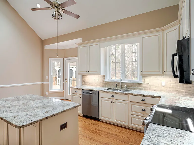 3125 Beau Mont Farm Rd — Photo 11
