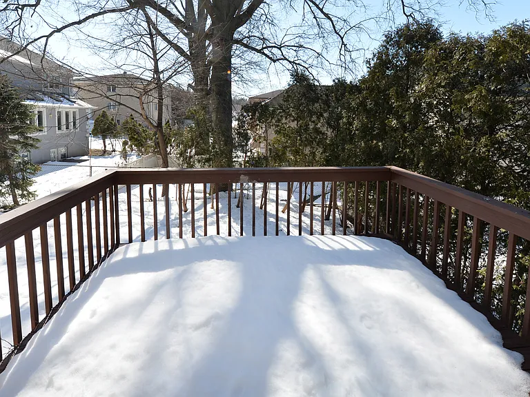 472 Central Blvd — Photo 8