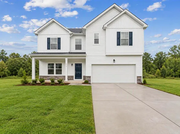 35 Oak Meadow Ln, Angier, NC 27501