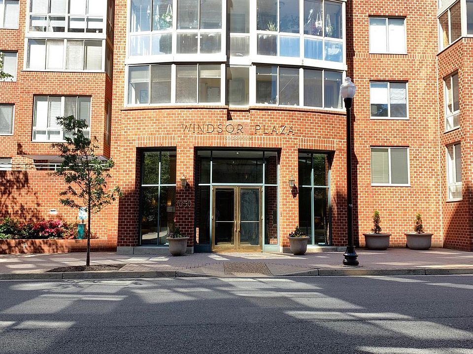 1st image of 1050 N Taylor St #1-509