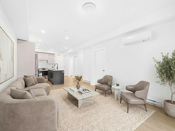 5th image of 15353 17th Ave #101