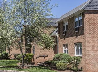 807 Eves Dr UNIT 2M, Hillsborough, NJ 08844