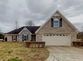 4027 Trousdale Ln, Columbia, TN 38401