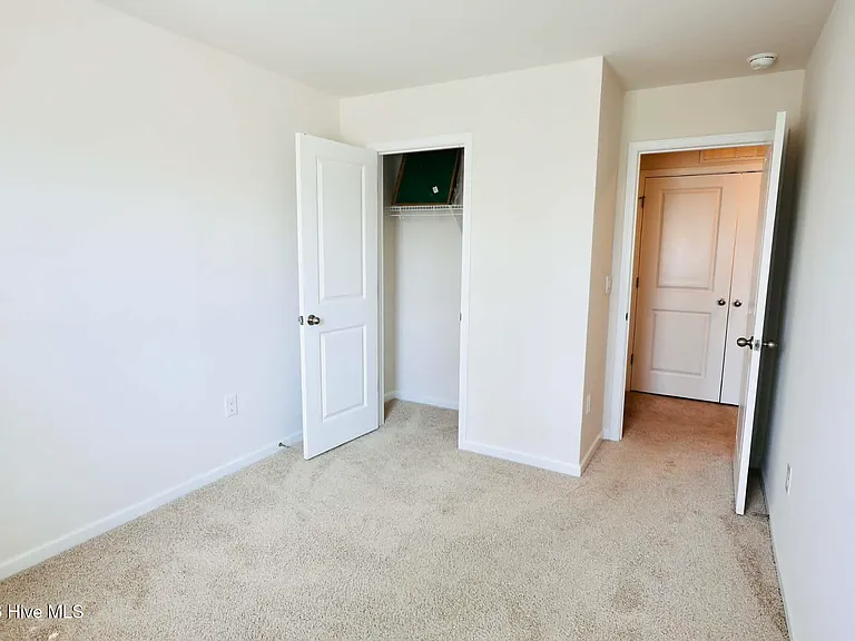 2109 Gracie Ln — Photo 22