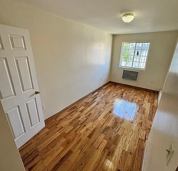 211 Beach 96 St #2 — Photo 2