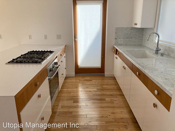 2nd image of 1700 Brewer Trl