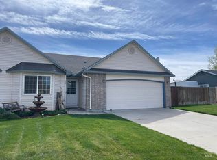 334 17th Ave N, Payette, ID 83661