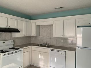 1700 N Tallowood Dr #1706, Lake Charles, LA 70605