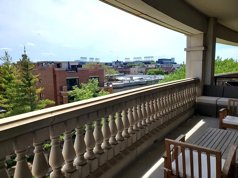 828 W Grace St #611 — Photo 21