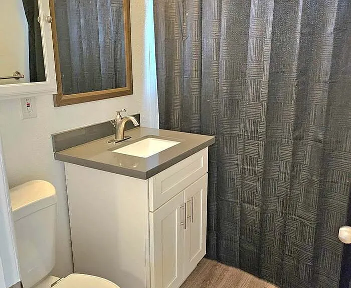 9238 N 7th Ave #5 — Photo 9