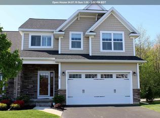 88 Lorenzo Dr, Troy, NY 12180