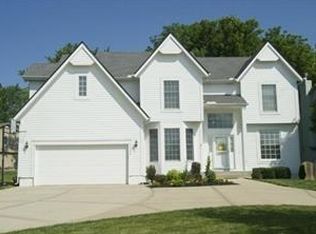 15204 S Kaw Dr, Olathe, KS 66062