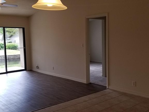 3rd image of 7701 BAYMEADOWS Circle W #1062