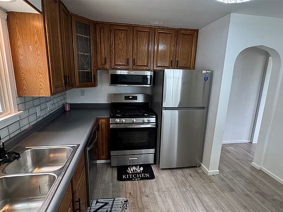 5th image of 4211 Carney Ave