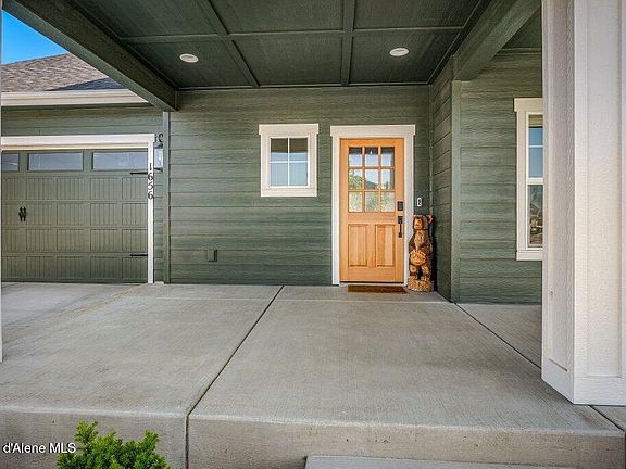 5th image of 1656 W Okanogan Ave