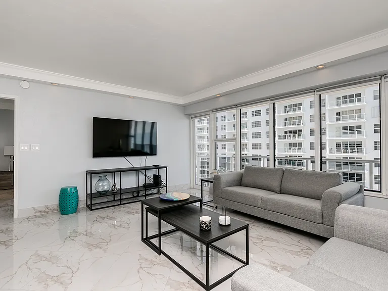 3700 Galt Ocean Dr #804 — Photo 8