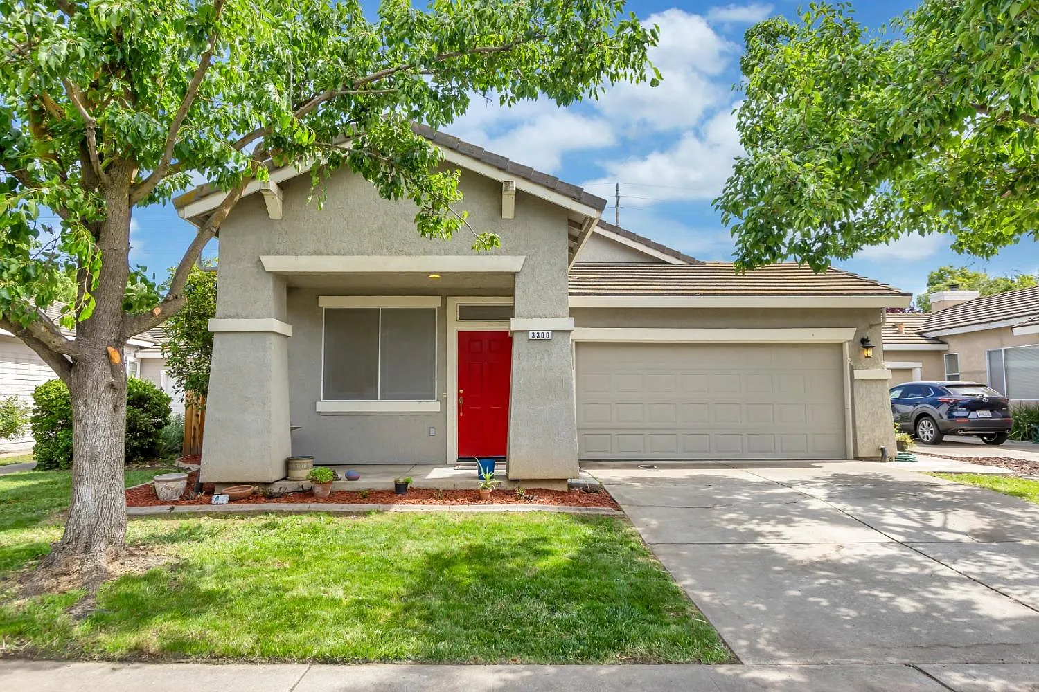 3300 Sondiesa Way photo 1