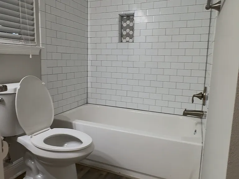 2607 S Brown Ave — Photo 8