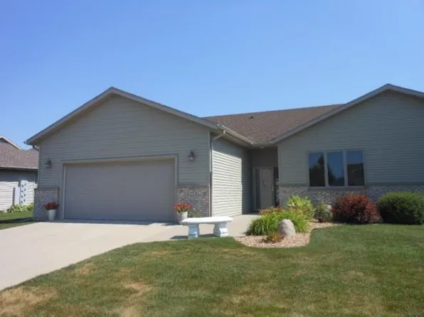 3443 26th Ave S, Fargo, ND 58103
