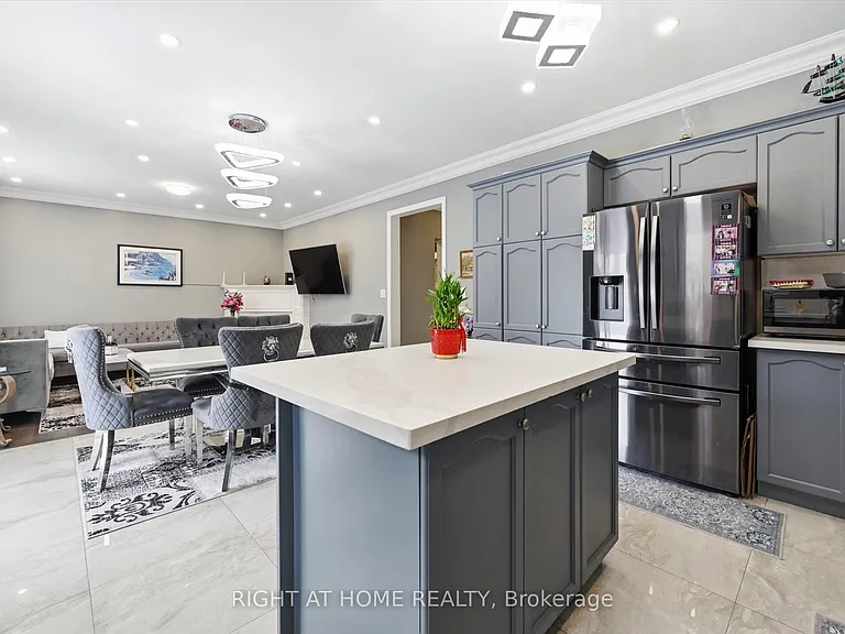 456 Valridge Dr — Photo 19