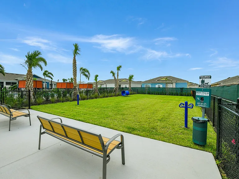 Estia at Lakewood Ranch — Photo 32