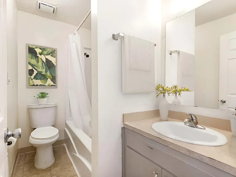 Edmonds 28 — Photo 25