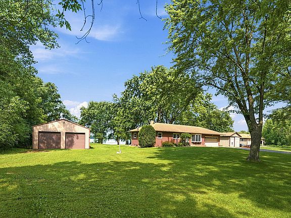 3rd image of 5465 County Road 8 SW