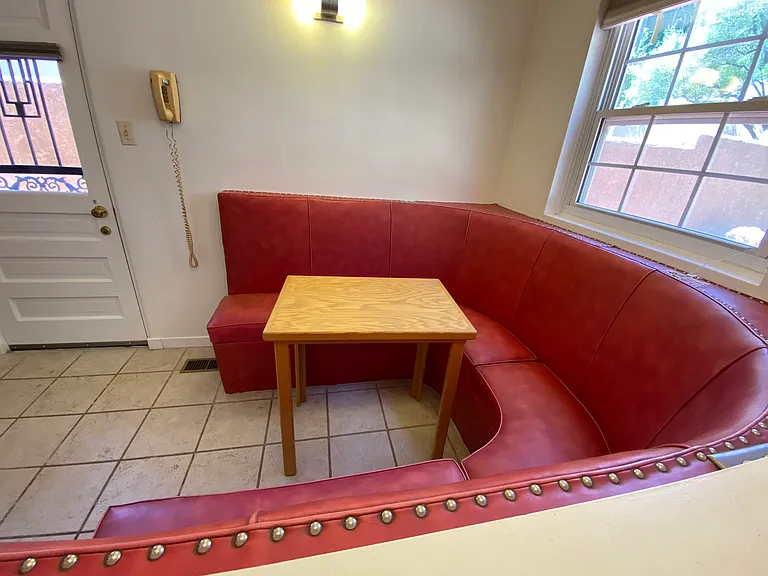 Breakfast nook