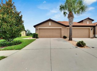 5469 Sunset Falls Dr, Apollo Beach, FL 33572