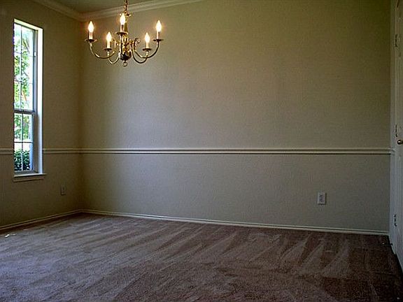 5th image of 3701 Citadel Dr