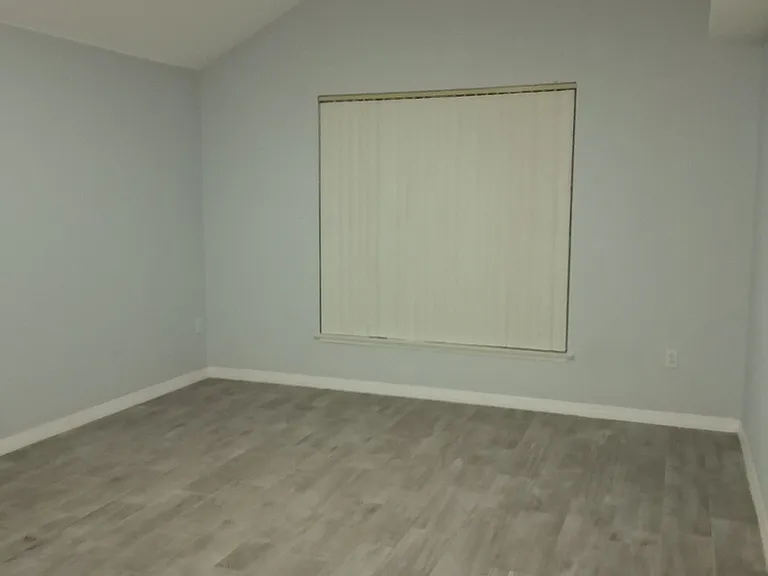 1815 White Heron Bay Cir — Photo 8