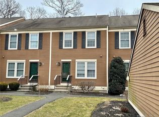 180 Foxbridge Village Rd UNIT 180, Branford, CT 06405