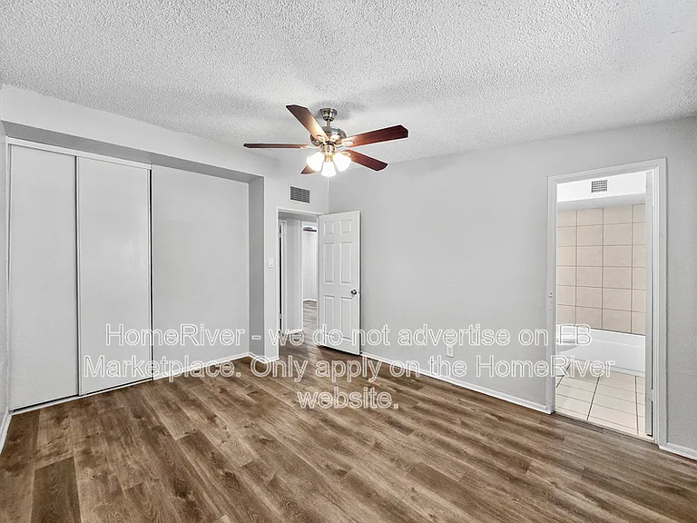 6019 N 32nd Dr — Photo 11
