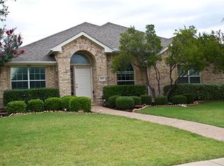 905 Falcon Trl, Murphy, TX 75094
