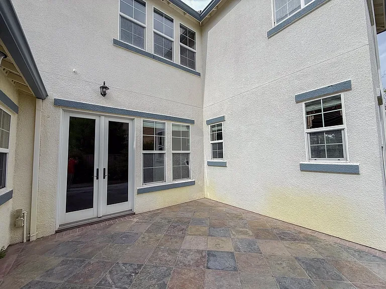 342 Stanforth Ct — Photo 45