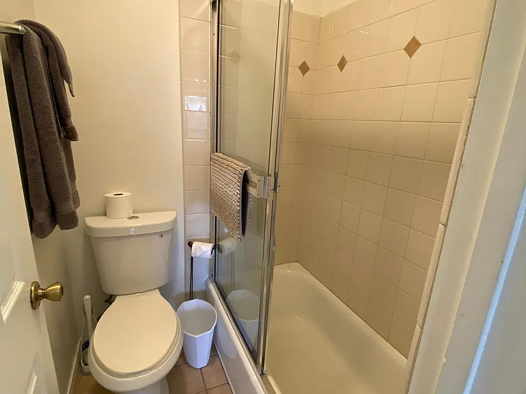 Upstairs Bathroom - Jack and Jill with Tub Shower
