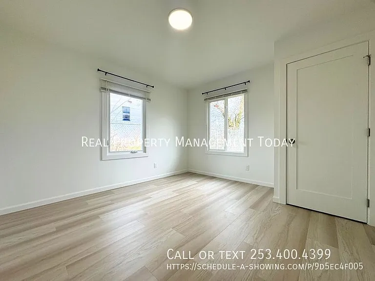 8420 1/2 S Tacoma Way #1 — Photo 10