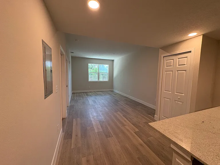 4424 S Texas Ave #113 — Photo 4