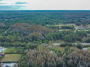 332 Ranch Rd, Tarpon Springs, FL 34688