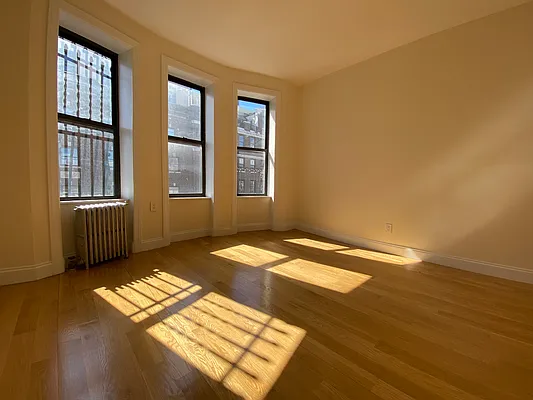 Rented by Corcoran | media 22