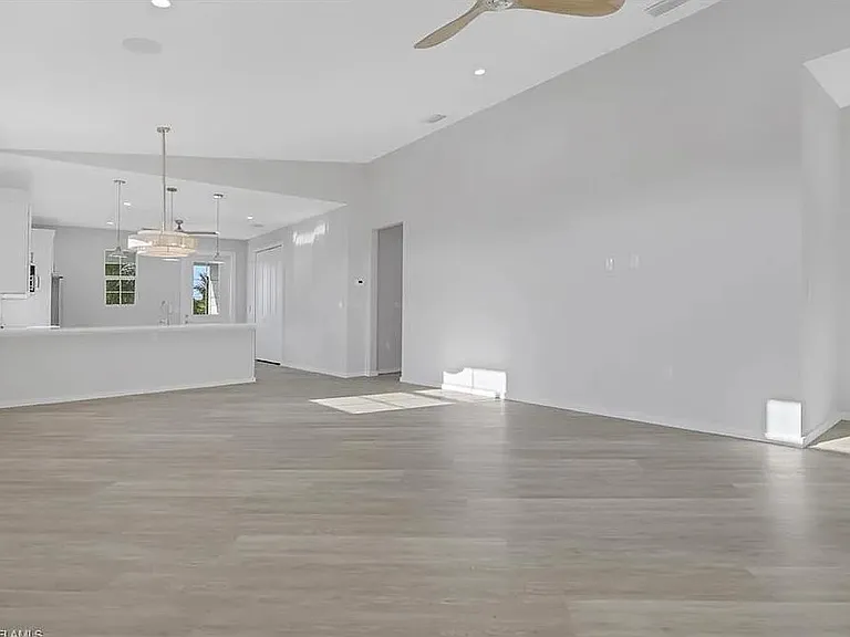 3500 Croton Rd #102 — Photo 6