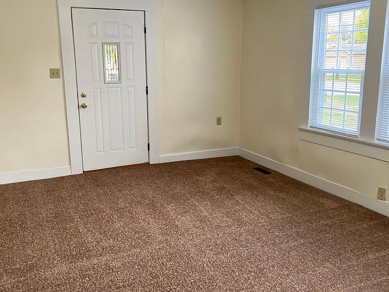 1320 S Noble St — Photo 3